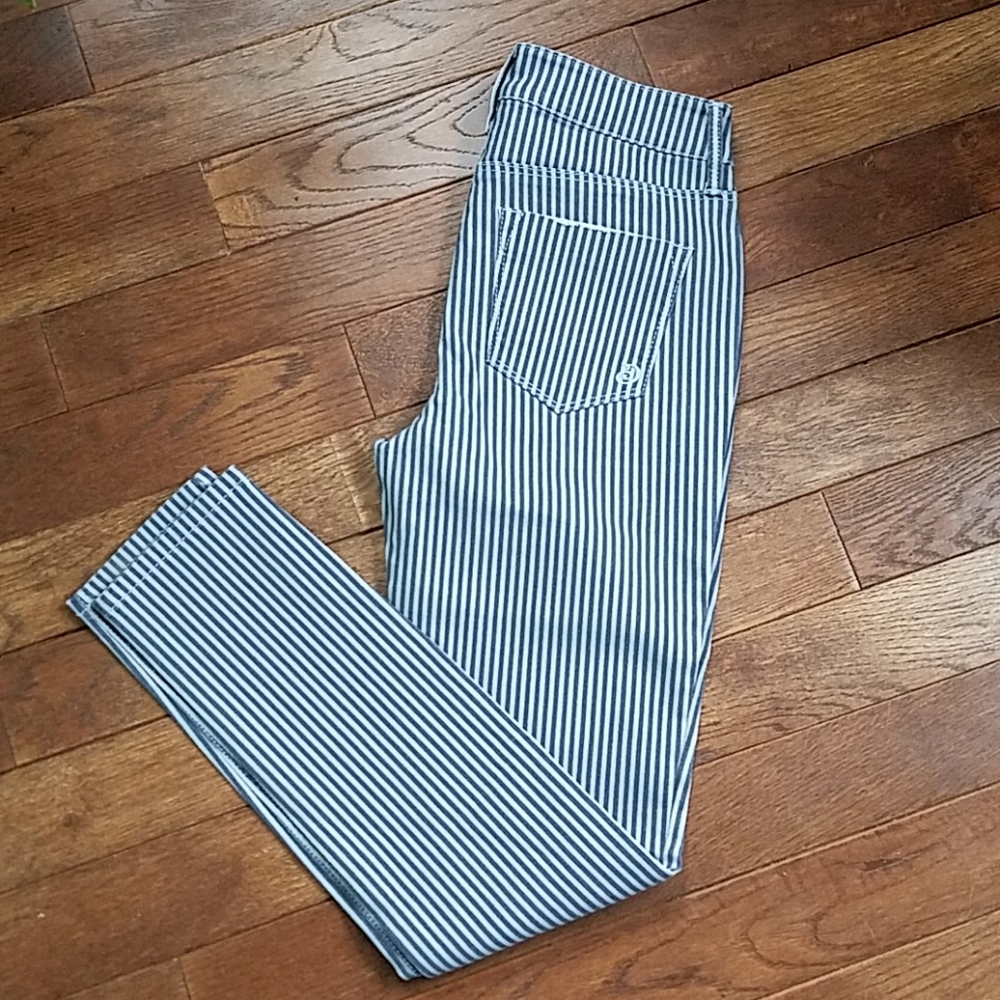 Striped skinny jeans